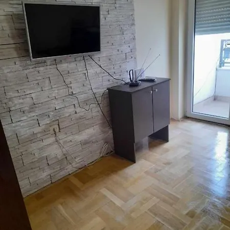 Апартаменты For Too